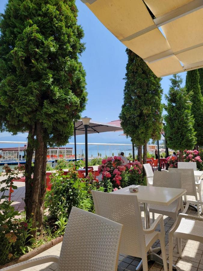 Hotel Enkelana Pogradec Ngoại thất bức ảnh