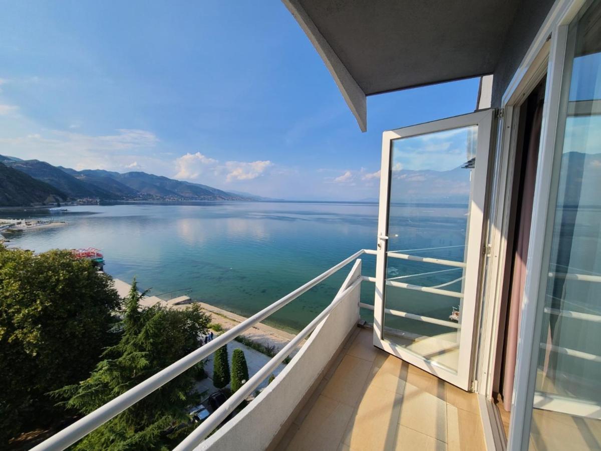 Hotel Enkelana Pogradec Ngoại thất bức ảnh