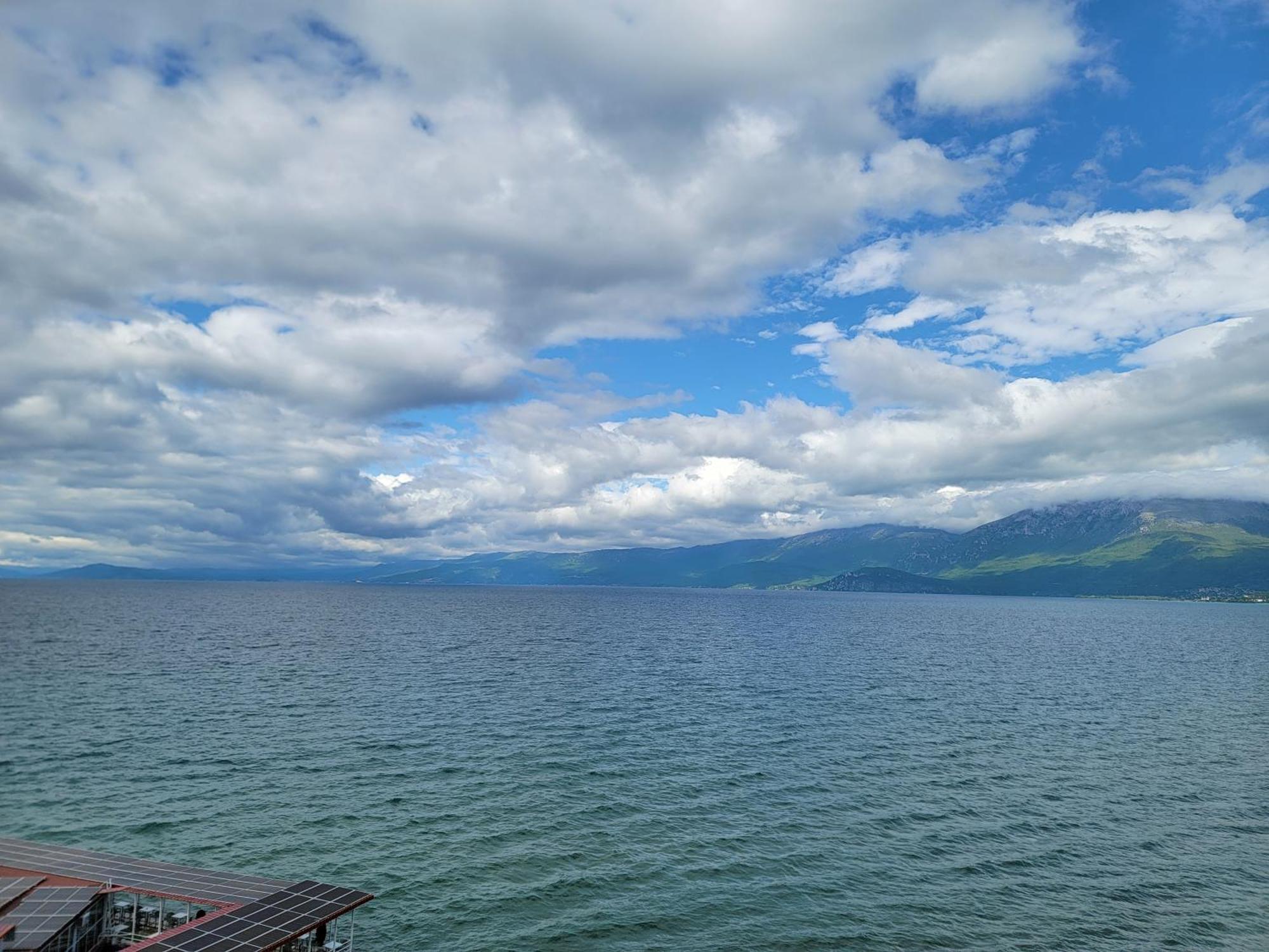Hotel Enkelana Pogradec Ngoại thất bức ảnh