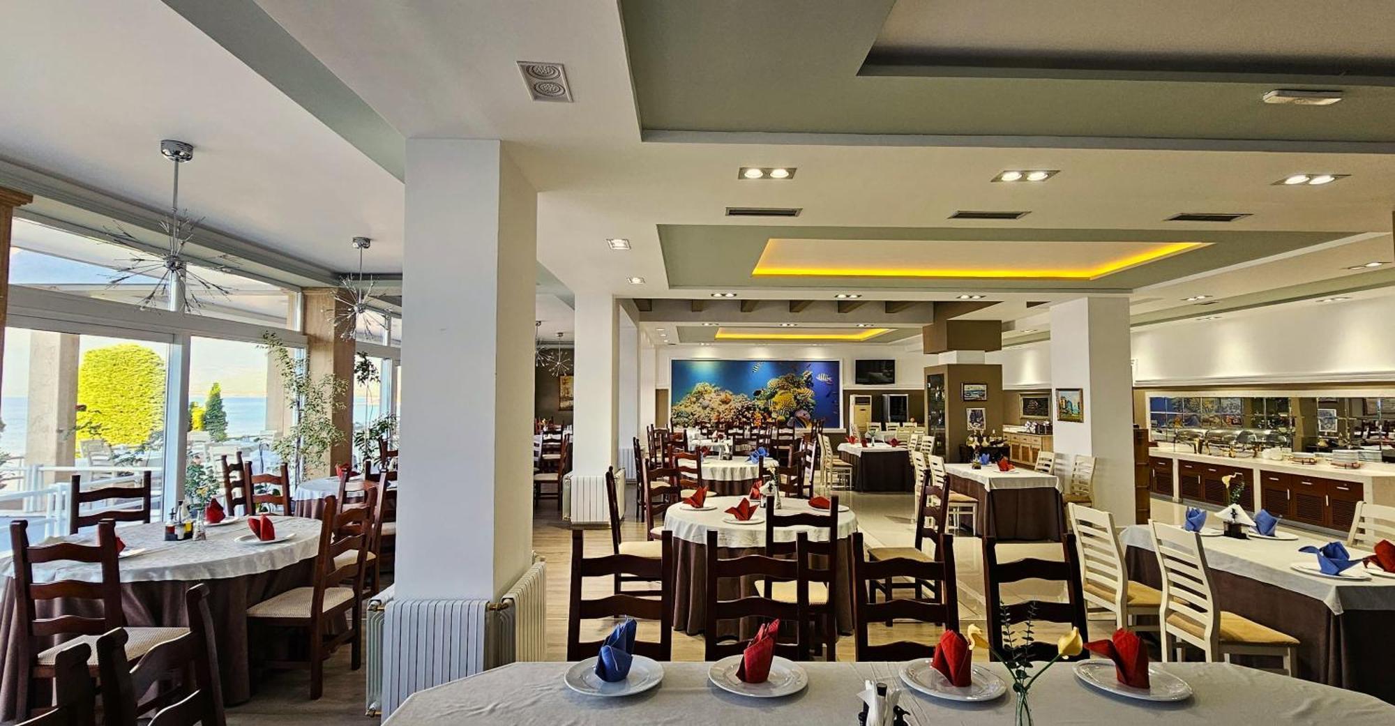 Hotel Enkelana Pogradec Ngoại thất bức ảnh
