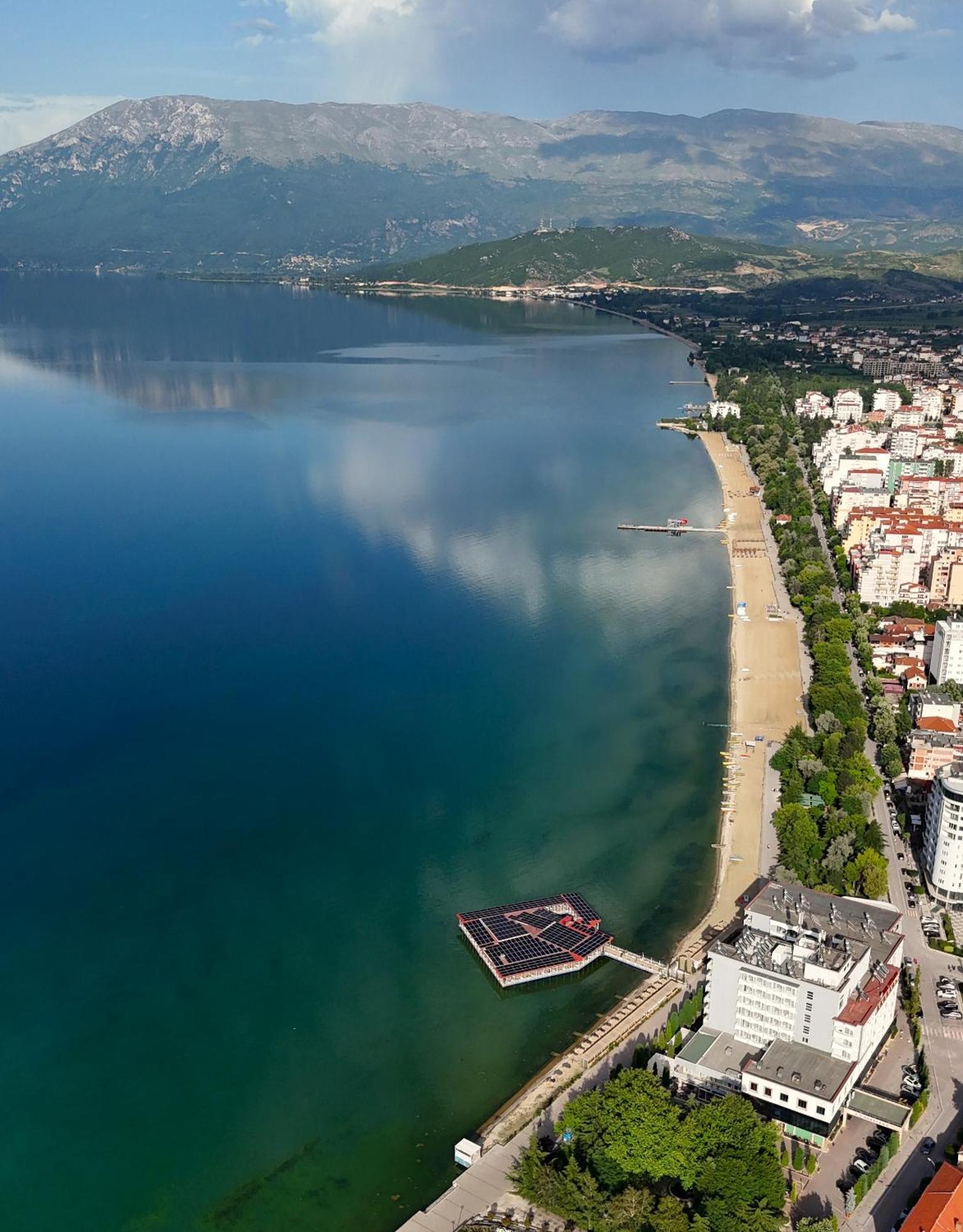 Hotel Enkelana Pogradec Ngoại thất bức ảnh