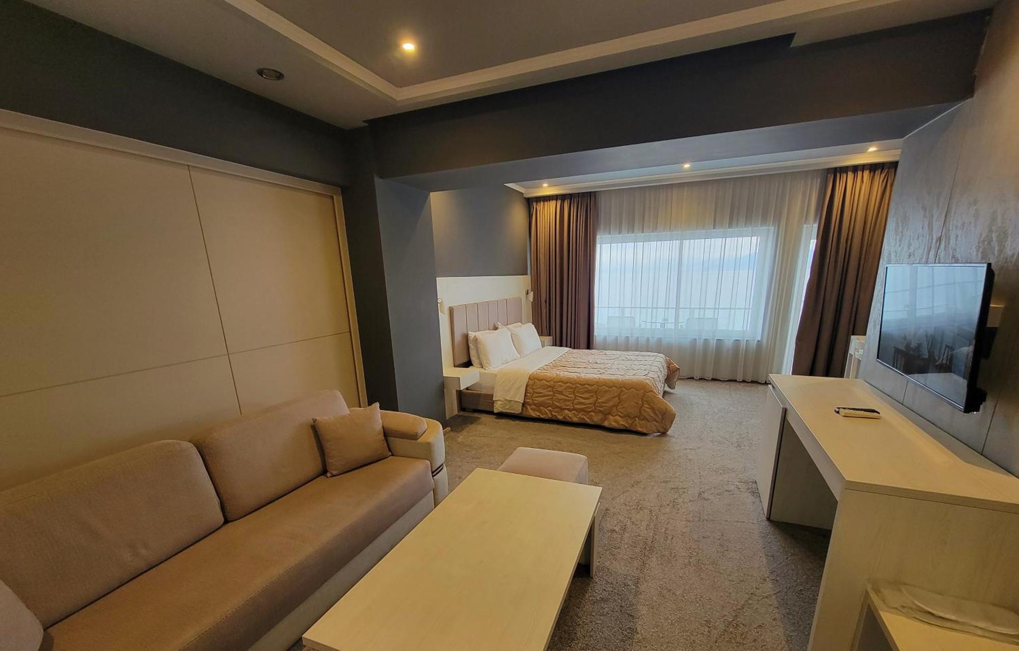 Hotel Enkelana Pogradec Phòng bức ảnh