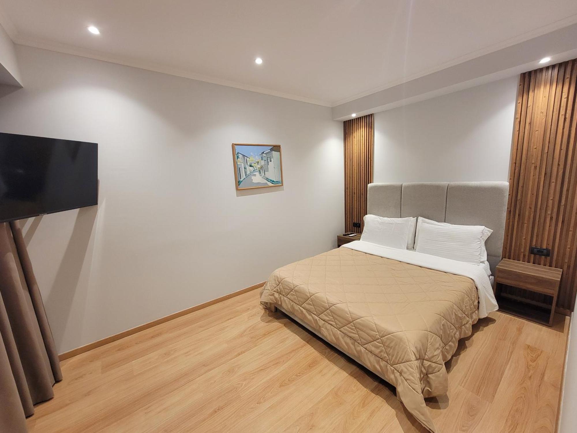 Hotel Enkelana Pogradec Ngoại thất bức ảnh