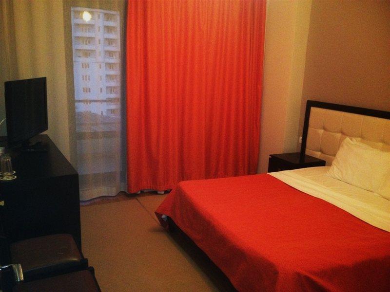 Hotel Enkelana Pogradec Ngoại thất bức ảnh