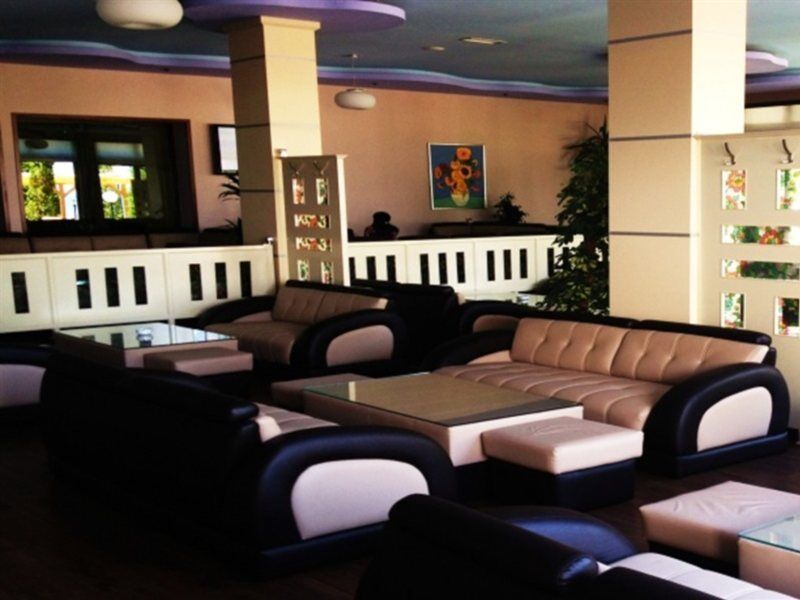 Hotel Enkelana Pogradec Ngoại thất bức ảnh